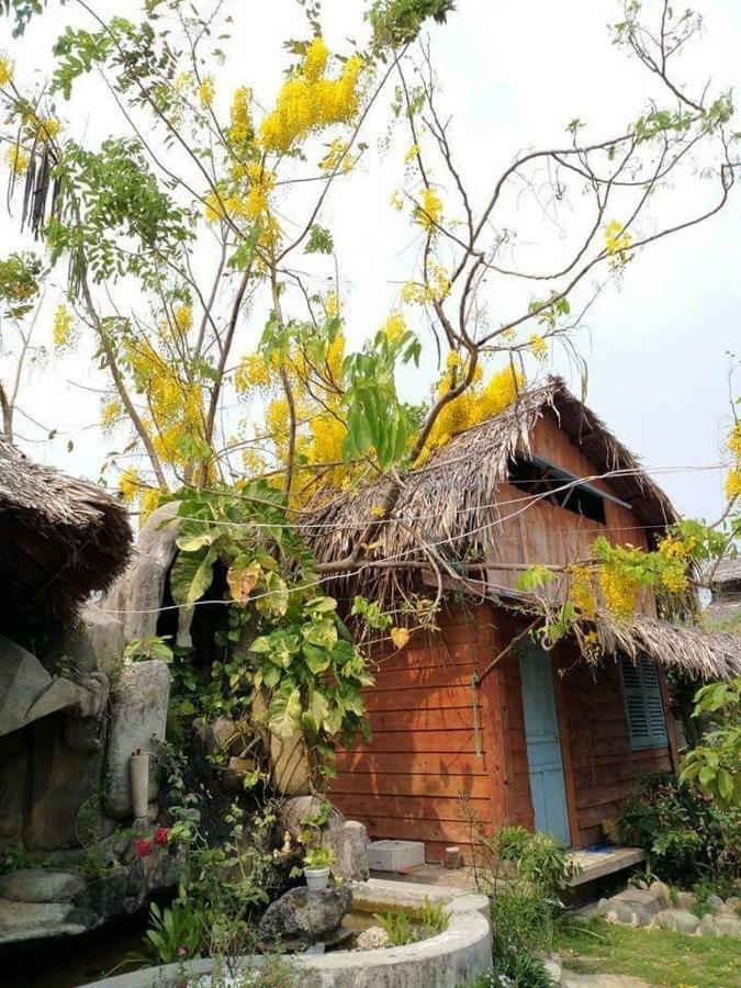 Bach Cuc Homestay 隆海 外观 照片